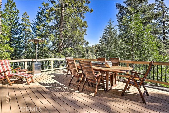 Detail Gallery Image 13 of 30 For 26637 Lake Forest Dr, Twin Peaks,  CA 92391 - 2 Beds | 2/1 Baths