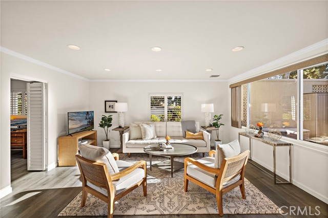 Detail Gallery Image 2 of 22 For 439 Avenida Sevilla a,  Laguna Woods,  CA 92637 - 2 Beds | 2 Baths