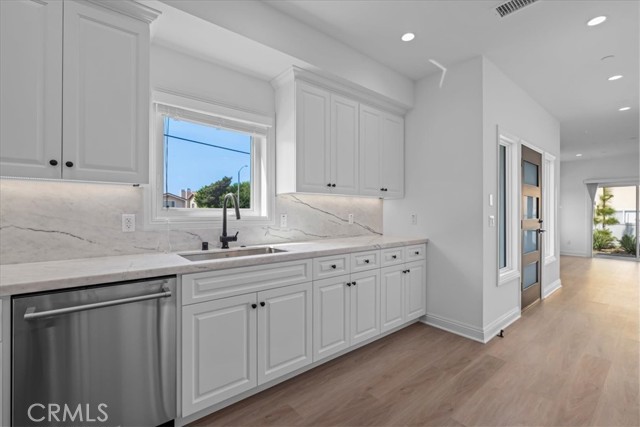 25628 Rolling Hills Way, Torrance CA: https://media.crmls.org/medias/37e89ba3-d131-423d-ac06-9b7253145303.jpg
