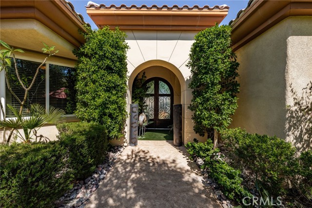 56102 Baltusrol, La Quinta CA: https://media.crmls.org/medias/37ea1150-4af9-4557-a622-17ed987d66ca.jpg