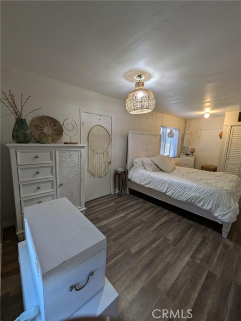 Detail Gallery Image 5 of 16 For 19876 Lodema Rd, Apple Valley,  CA 92307 - 3 Beds | 2 Baths