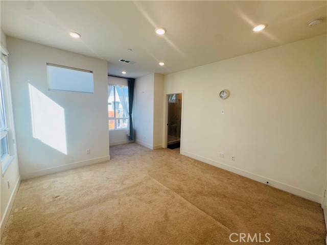 Detail Gallery Image 11 of 31 For 16246 Dawn Way, Tustin,  CA 92782 - 4 Beds | 3/1 Baths