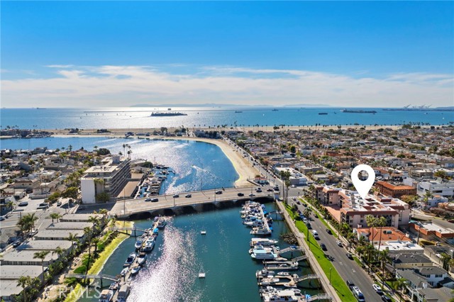 Detail Gallery Image 36 of 41 For 201 Bay Shore Ave #104,  Long Beach,  CA 90803 - 2 Beds | 2 Baths