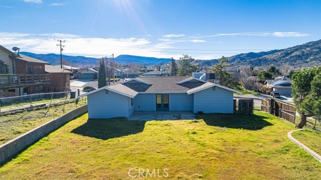 Detail Gallery Image 28 of 28 For 22230 Bogie Street, Tehachapi,  CA 93561 - 3 Beds | 2 Baths