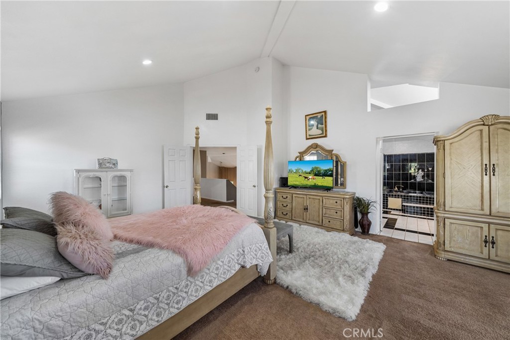 MLS #IV25161749 image #21