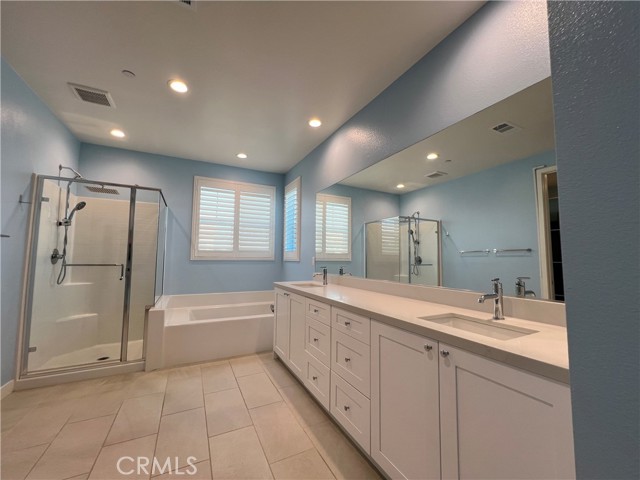 4292 S Heather Privado, Ontario CA: https://media.crmls.org/medias/37ed2c4a-e2b6-4daf-b318-d132cd7f9fc3.jpg