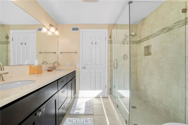 2292 Hillsbury Road, Westlake Village CA: https://media.crmls.org/medias/37edee84-10a0-4d38-9c2b-c387c592173a.jpg