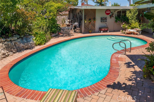 1 Bridle Lane, Rancho Palos Verdes, California 90275, 3 Bedrooms Bedrooms, ,1 BathroomBathrooms,Residential,Sold,Bridle,SB22113109