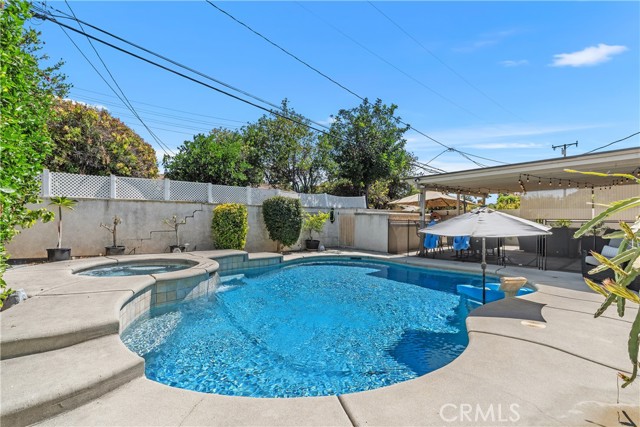 16036 Hornell Street, Whittier CA: https://media.crmls.org/medias/37efa7d5-066a-42a9-ae56-6f742dba138b.jpg