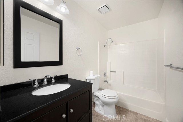 Image 19 of 45 For 3690 Bear St #1