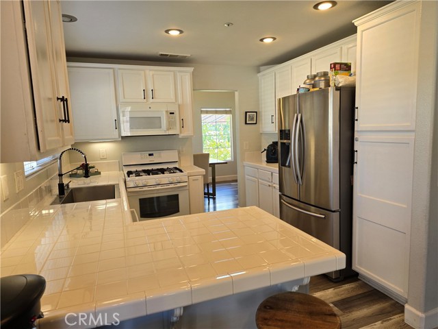 Detail Gallery Image 9 of 34 For 6847 Remie Ct, Rancho Cucamonga,  CA 91701 - 4 Beds | 2/1 Baths