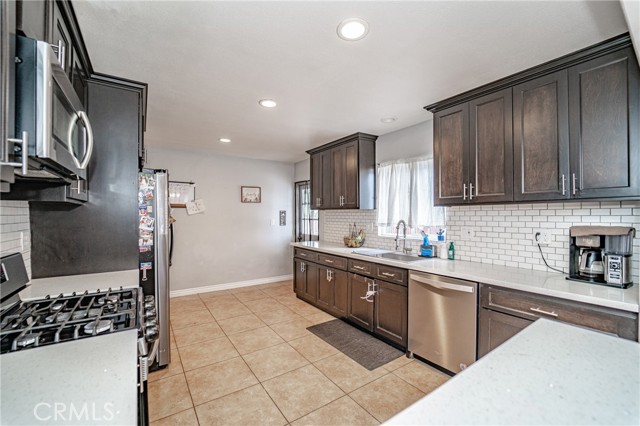 Detail Gallery Image 15 of 52 For 824 S Fenimore Ave, Covina,  CA 91723 - 3 Beds | 2 Baths