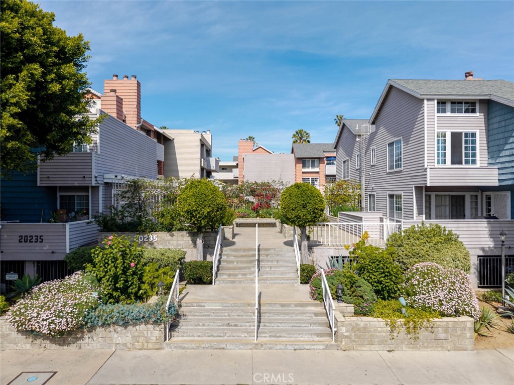 20235 Keswick Street #212