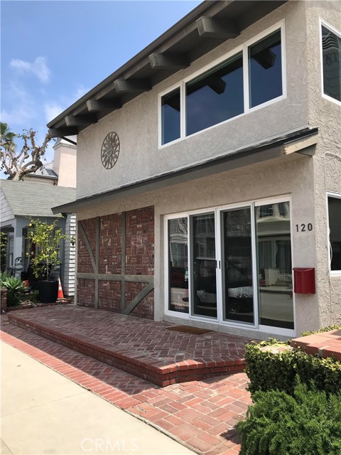 120 Diamond Avenue, Newport Beach CA: https://media.crmls.org/medias/37f12cee-7a76-4d5d-aaf6-e527676f7f6a.jpg