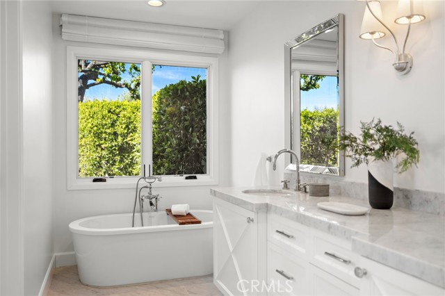 Detail Gallery Image 23 of 40 For 1924 Beryl Ln, Newport Beach,  CA 92660 - 4 Beds | 3/1 Baths