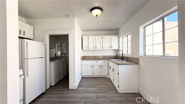 Detail Gallery Image 14 of 32 For 1209 Spence, Los Angeles,  CA 90023 - 2 Beds | 1 Baths