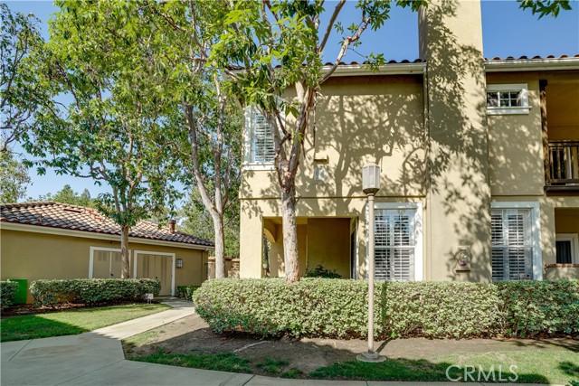 234 Gallery Way, Tustin CA: https://media.crmls.org/medias/37f2aa21-bc66-4fa1-9b5e-2d4dd8893a45.jpg