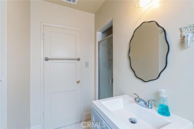 Detail Gallery Image 7 of 34 For 1200 Camelia Dr, Alhambra,  CA 91801 - 3 Beds | 2 Baths