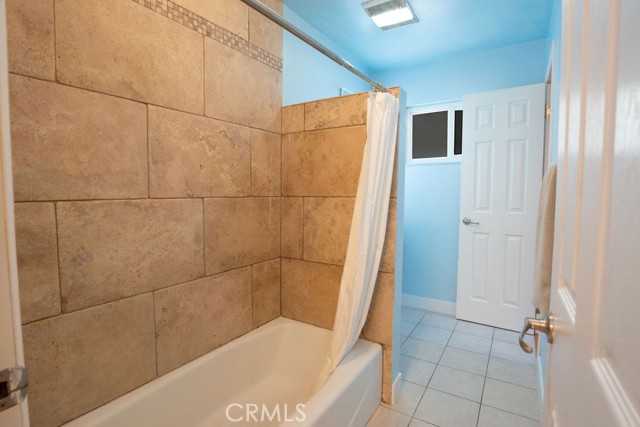 Detail Gallery Image 13 of 31 For 3805 E Roberta Dr, Orange,  CA 92869 - 3 Beds | 1 Baths