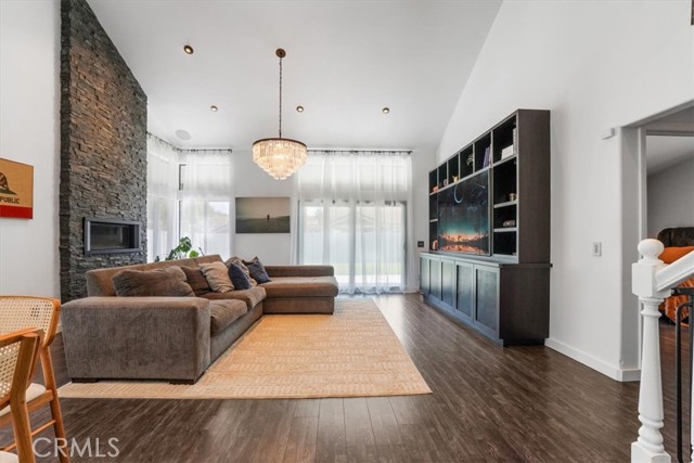 479 Pesaro Street, Oak Park CA: https://media.crmls.org/medias/37f31502-42cc-4ea6-ada2-c92d8452f915.jpg