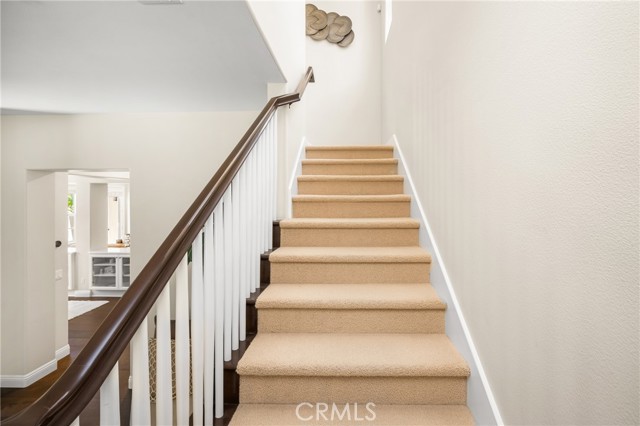 21270 Elda Cir, Huntington Beach CA: https://media.crmls.org/medias/37f3b21f-c08d-44ed-94fa-0a846e345f5b.jpg