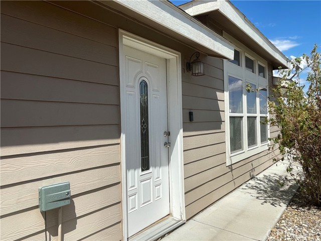 Detail Gallery Image 2 of 68 For 12600 Havasu Lake Rd #60,  Needles,  CA 92363 - 3 Beds | 2 Baths