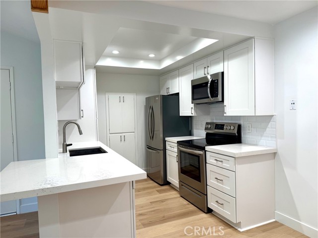 Detail Gallery Image 8 of 22 For 20702 El Toro #198,  Lake Forest,  CA 92630 - 1 Beds | 1 Baths