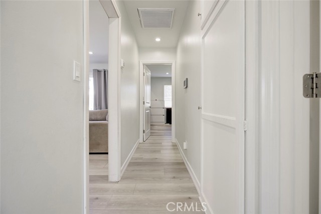 Detail Gallery Image 16 of 36 For 20437 Septo St, Chatsworth,  CA 91311 - 3 Beds | 2 Baths