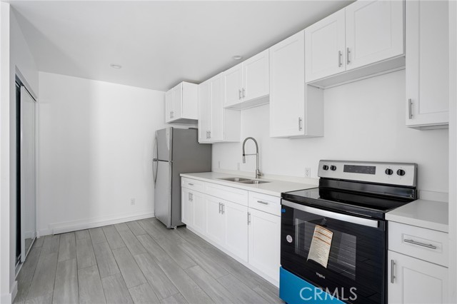 Detail Gallery Image 6 of 14 For 2926 Fairmount Ave #1/4,  La Crescenta,  CA 91214 - 0 Beds | 1 Baths
