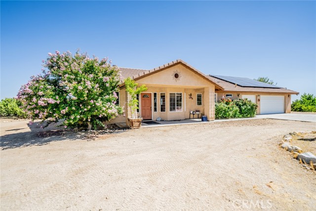 Detail Gallery Image 5 of 56 For 1990 Vista Rd, Pinon Hills,  CA 92371 - 3 Beds | 2 Baths