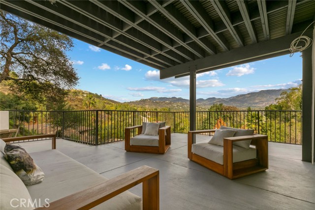 Detail Gallery Image 49 of 66 For 981 Glen Oaks, Pasadena,  CA 91105 - 3 Beds | 3 Baths