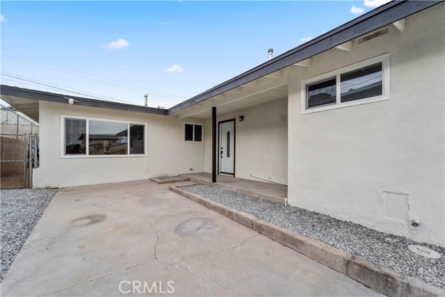 Detail Gallery Image 3 of 29 For 937 E Elizabeth St, Barstow,  CA 92311 - 4 Beds | 1 Baths