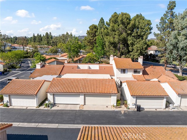 2095 Wetstone Court, Thousand Oaks CA: https://media.crmls.org/medias/37fa6e59-7f19-487e-a735-6e7702660f71.jpg