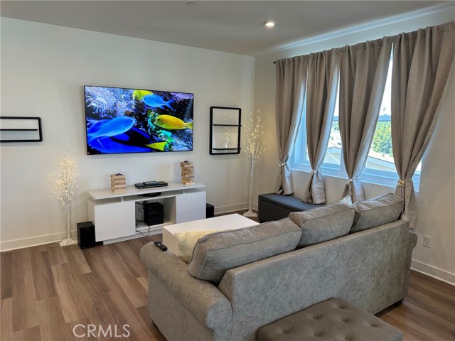 Detail Gallery Image 7 of 19 For 1615 W Bushell, Anaheim,  CA 92805 - 3 Beds | 2/1 Baths