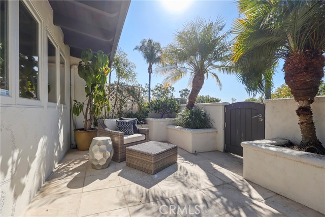 Detail Gallery Image 26 of 35 For 2000 Vista Cajon, Newport Beach,  CA 92660 - 3 Beds | 2 Baths