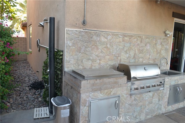 Detail Gallery Image 21 of 75 For 43247 Fiore St, Indio,  CA 92203 - 5 Beds | 2/1 Baths