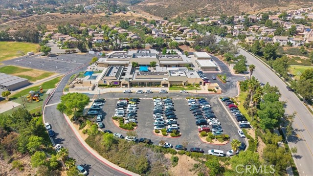32059 Poppy Way, Lake Elsinore CA: https://media.crmls.org/medias/37fb2028-0a14-4fce-ac74-127729c63fb3.jpg