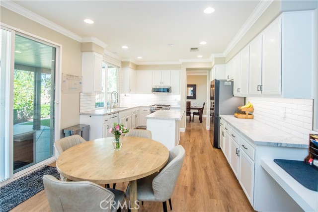 Detail Gallery Image 13 of 54 For 3730 Wallowa Cir, Corona,  CA 92881 - 4 Beds | 3 Baths