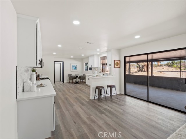 2350 W Avenue N12, Palmdale CA: https://media.crmls.org/medias/37fef73e-4cf0-4e03-a96e-518e6e3a49ff.jpg