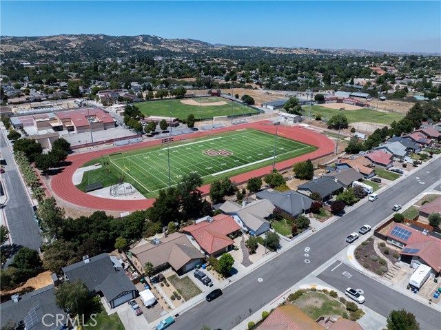 415 Veronica Drive, Paso Robles CA: https://media.crmls.org/medias/37ff017a-2042-4d4e-808f-bb834d7e13cc.jpg