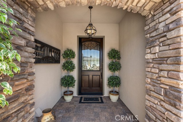 Detail Gallery Image 10 of 55 For 22919 Banbury Ct, Murrieta,  CA 92562 - 3 Beds | 3/1 Baths