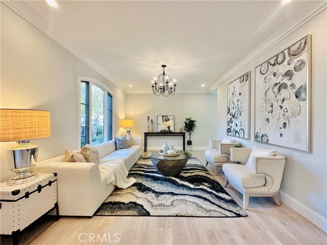 Detail Gallery Image 1 of 1 For 158 S Sierra Madre Bld #6,  Pasadena,  CA 91107 - 3 Beds | 2/1 Baths