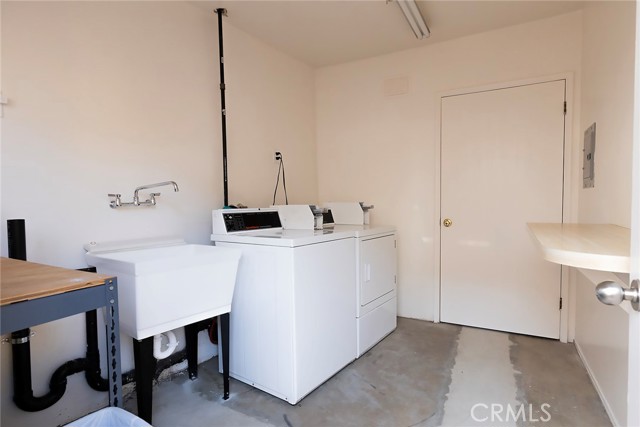 Detail Gallery Image 13 of 14 For 608 Esplanade #2,  Redondo Beach,  CA 90277 - 1 Beds | 1 Baths