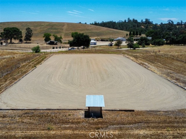 7491 Kingsbury Road, Templeton CA: https://media.crmls.org/medias/3801a4e8-bc38-4a9b-ae52-f58bd13a2e9c.jpg