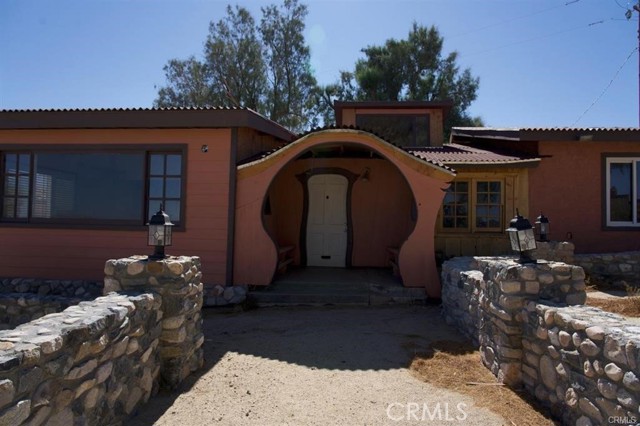 Detail Gallery Image 9 of 66 For 35535 State Highway 18, Lucerne Valley,  CA 92356 - 17 Beds | 9/11 Baths