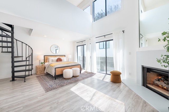 Detail Gallery Image 24 of 35 For 839 Larrabee St #6,  West Hollywood,  CA 90069 - 2 Beds | 2/1 Baths
