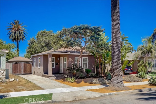 2431 San Francisco Ave, Long Beach, CA 90806