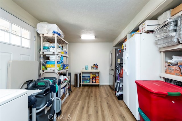 Detail Gallery Image 16 of 62 For 16040 Parthenia, North Hills,  CA 91343 - 2 Beds | 1/1 Baths