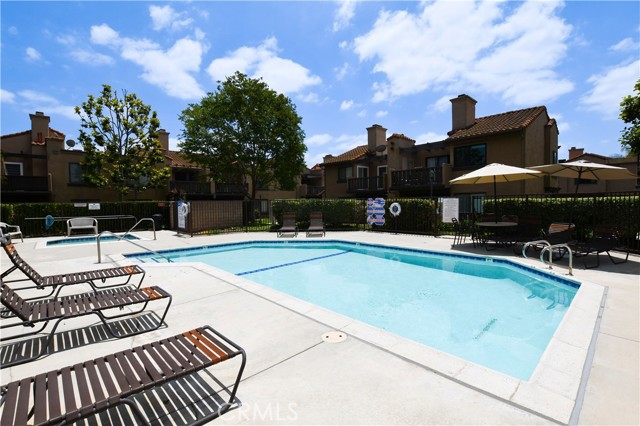 Detail Gallery Image 3 of 14 For 3093 Brea Bld #16,  Fullerton,  CA 92835 - 2 Beds | 2 Baths