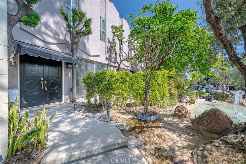 523 Fairview